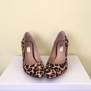 Macy’s INC Pointed-Toe Zitah Pumps